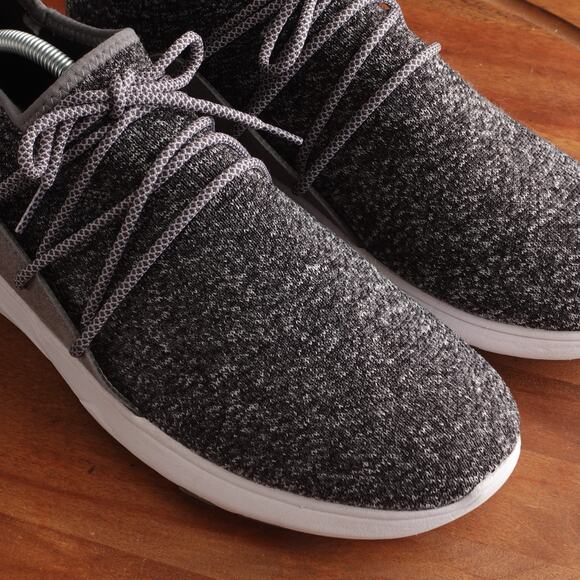 Vessi Sneakers Mens SZ 12 Gray Cityscape Waterproof Knit Athletic Walking Shoes - Picture 4 of 12
